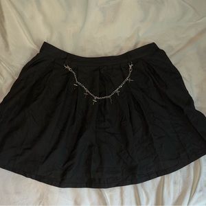 Pleated Mini Skirt w/ Removable Cross Chain AND POCKETS 👹